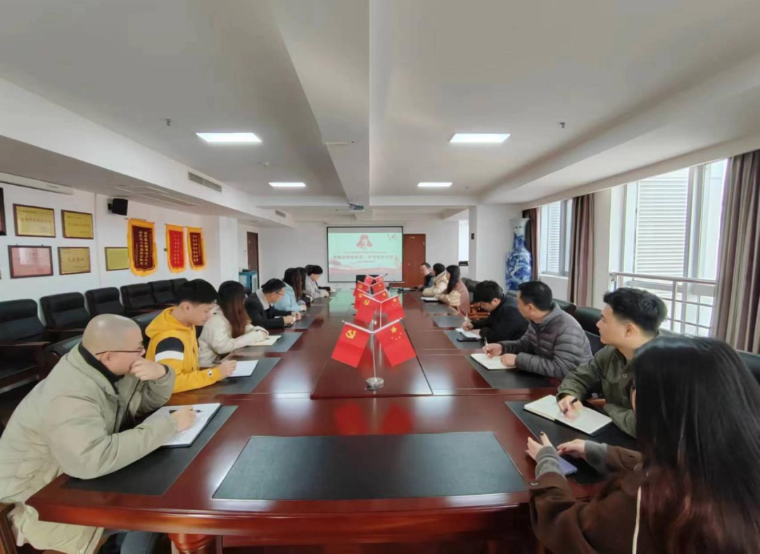 贛農(nóng)集團(tuán)組織開展學(xué)雷鋒志愿服務(wù)活動