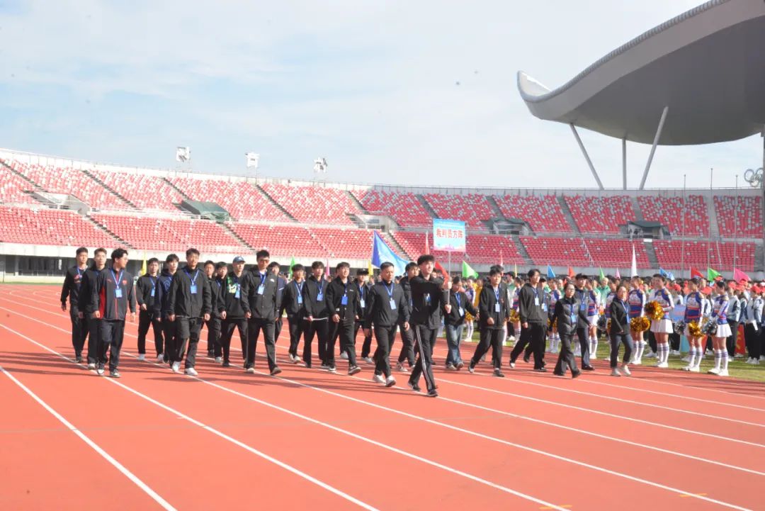 凝心聚力跟黨走·團(tuán)結(jié)奮進(jìn)新征程——省水投集團(tuán)2024年職工運(yùn)動(dòng)會(huì)隆重開(kāi)幕