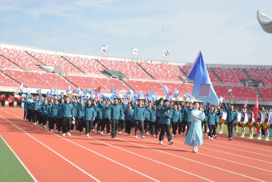 凝心聚力跟黨走·團(tuán)結(jié)奮進(jìn)新征程——省水投集團(tuán)2024年職工運(yùn)動(dòng)會(huì)隆重開(kāi)幕