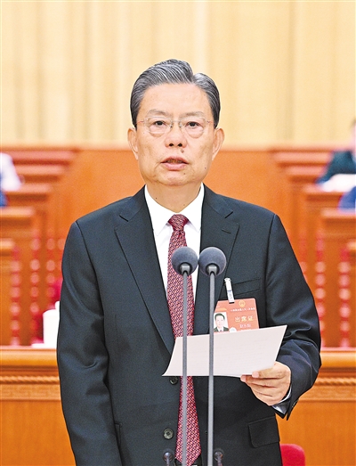 十四屆全國人大二次會議在京閉幕批準(zhǔn)政府工作報(bào)告、全國人大常委會工作報(bào)告等通過新修訂的國務(wù)院組織法 習(xí)近平簽署主席令予以公布習(xí)近平李強(qiáng)王滬寧蔡奇丁薛祥李希韓正等在主席臺就座 趙樂際主持并講話